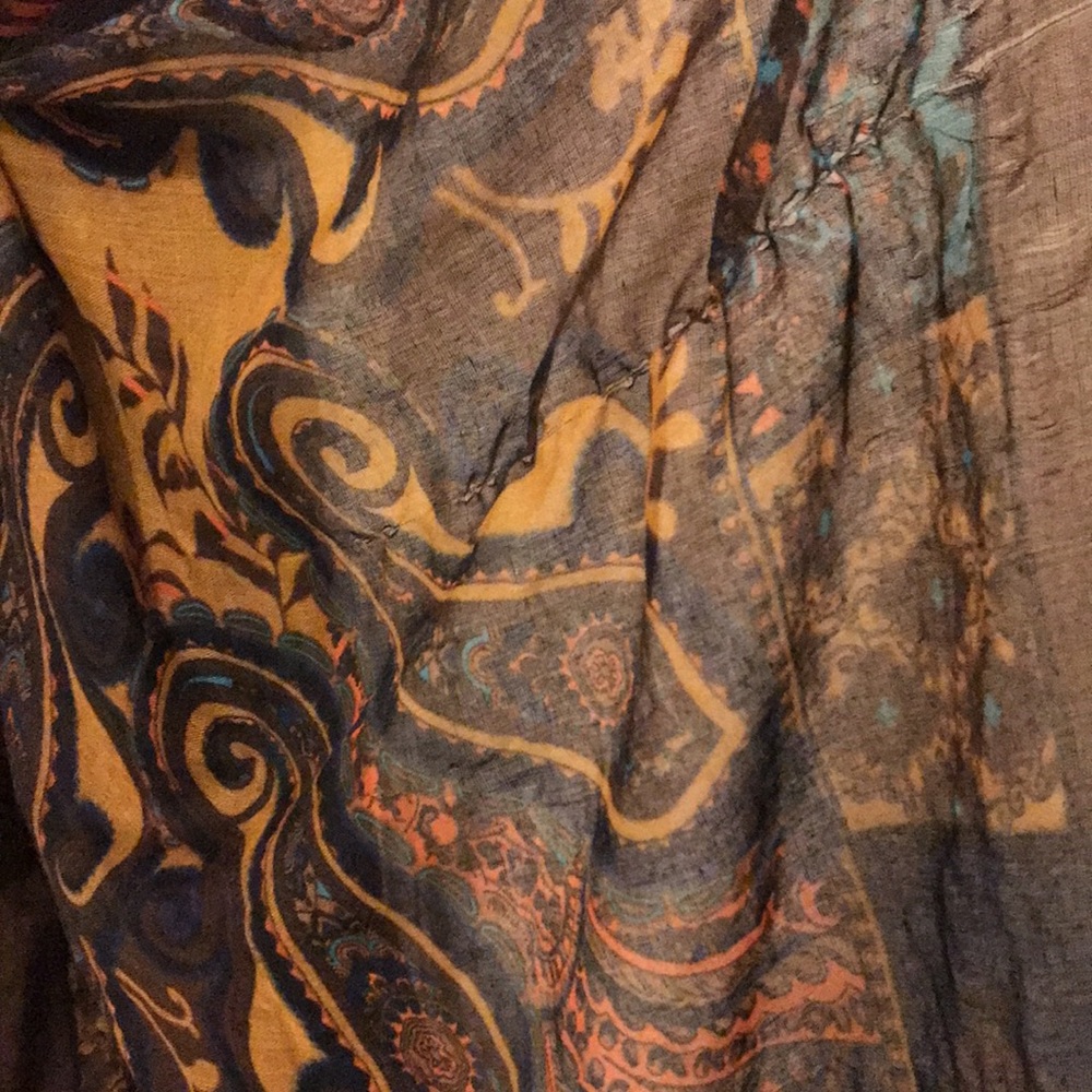 Scarf - Picture 3 of 6